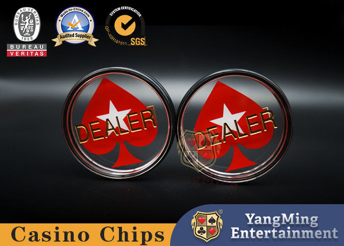 คุณภาพ ตัวแทนจำหน่ายบัตรตำแหน่งอะคริลิคใสยี่ห้อ Texas Hold'Em การ์ดเกมแกะสลักแบบกลม โรงงาน