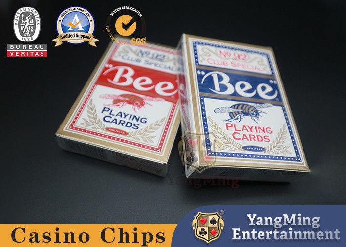 Qualità Imballaggio nero posteriore della scatola dei colori del punto della carta della mazza del casinò del centro del modello 310g dell'ape rossa e blu fabbrica