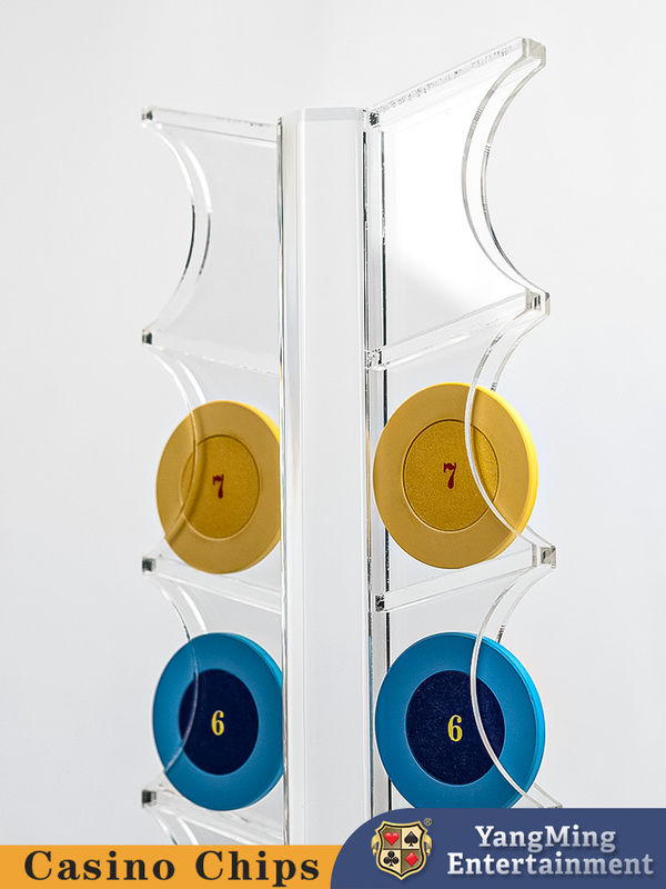 Qualità Tabella di gioco di roulette Tenitore di chip acrilico con 16 chip circolari trasparenti visualizzati fabbrica