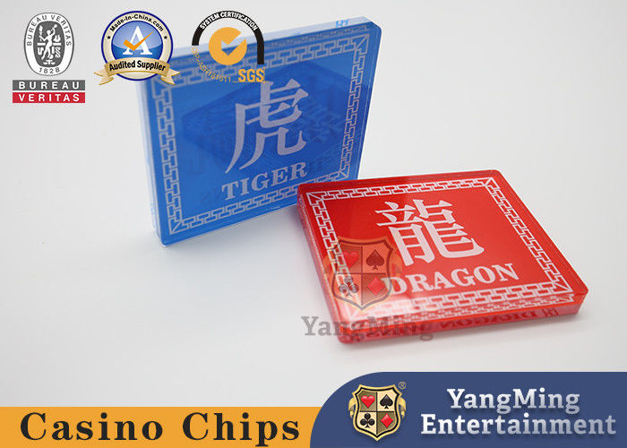 Calidad Juegos de apuestas Casino Dragon Tiger Juegos de póquer Marcador 8 mazos Juegos de cartas Juegos de cartas gana el botón del crupier fábrica