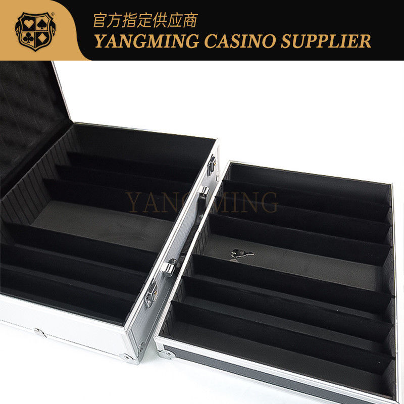 Kalite Texas Hold'em Gümüş Beyaz Alüminyum Tote Chip Case Casino Club Casual Poker Game Chip Case fabrika