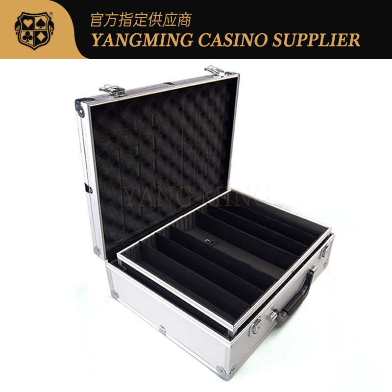 Quality Hot Sale Texas Gambling Poker Game Security Chip Coins Boutique with Locking Chip Case factory