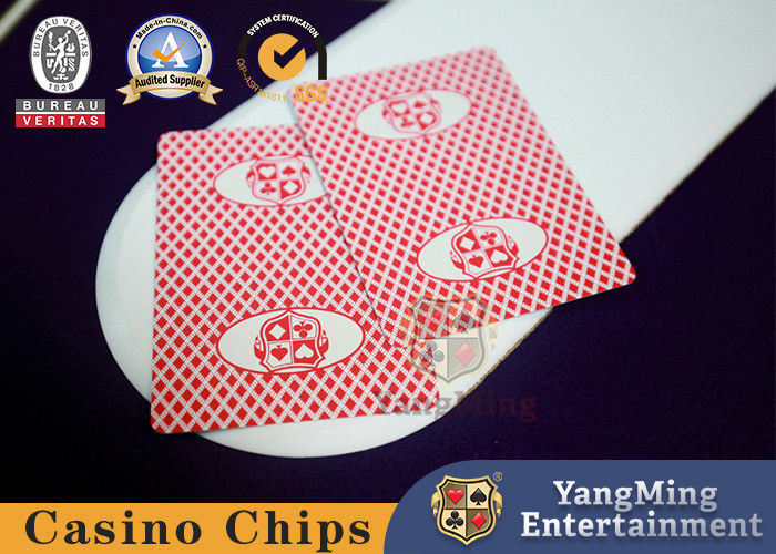 Kalite Kumar Bakara Texas Holdem Masa Poker Aksesuarları ABS Plastik Kart Kürek Kürek Ile Beyaz & Kırmızı fabrika