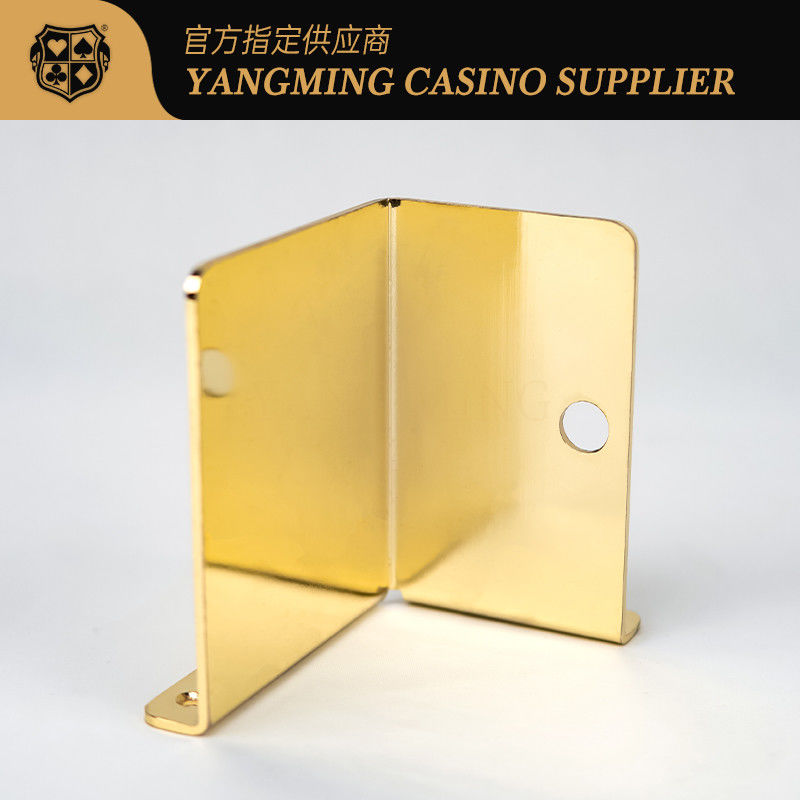 Jakość Fabryczny projekt wysokiej jakości żółta metalowa pokrywa z wyrzuconymi kartami posiadacz pokera VIP Club Dedykowany nośnik kart do gry fabryka