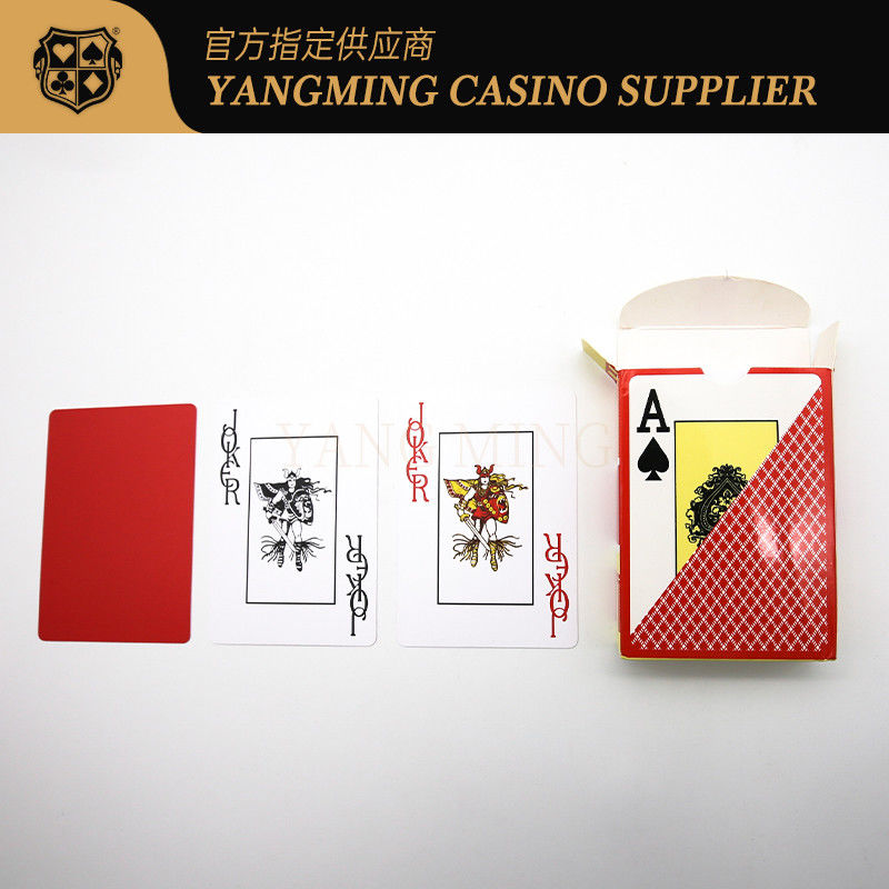 Qualità Carte da gioco Texas Hold'Em Club in plastica con logo personalizzato rosso e blu smerigliato fabbrica