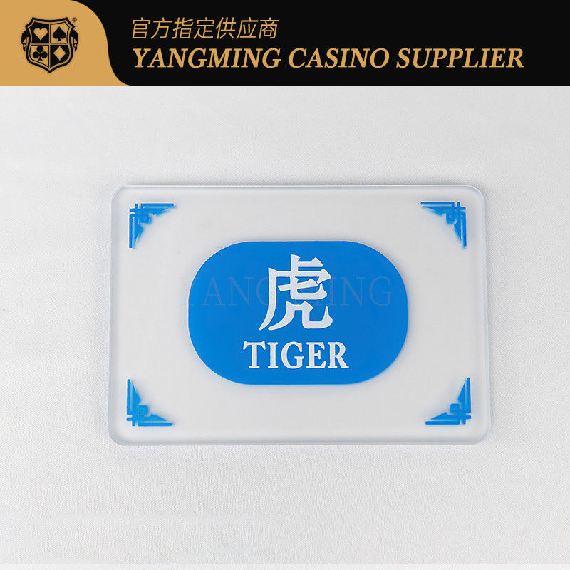 Kualitas Baccarat Village Leisure Board Kasino Poker Game Meja Disesuaikan Matte Akrilik pabrik
