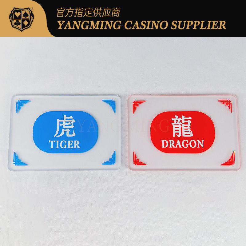 Kualitas Baccarat Village Leisure Board Kasino Poker Game Meja Disesuaikan Matte Akrilik pabrik