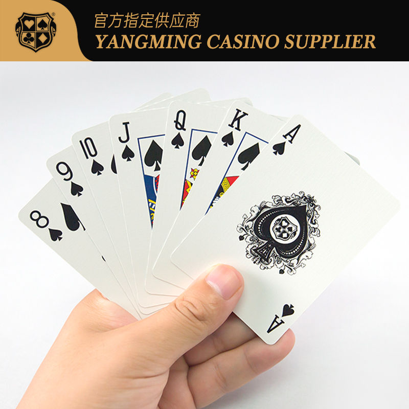 품질 오리지널 맞춤카드 카지노 전문 빨간색과 파란색 두 가지 색상 카드 재고 공장