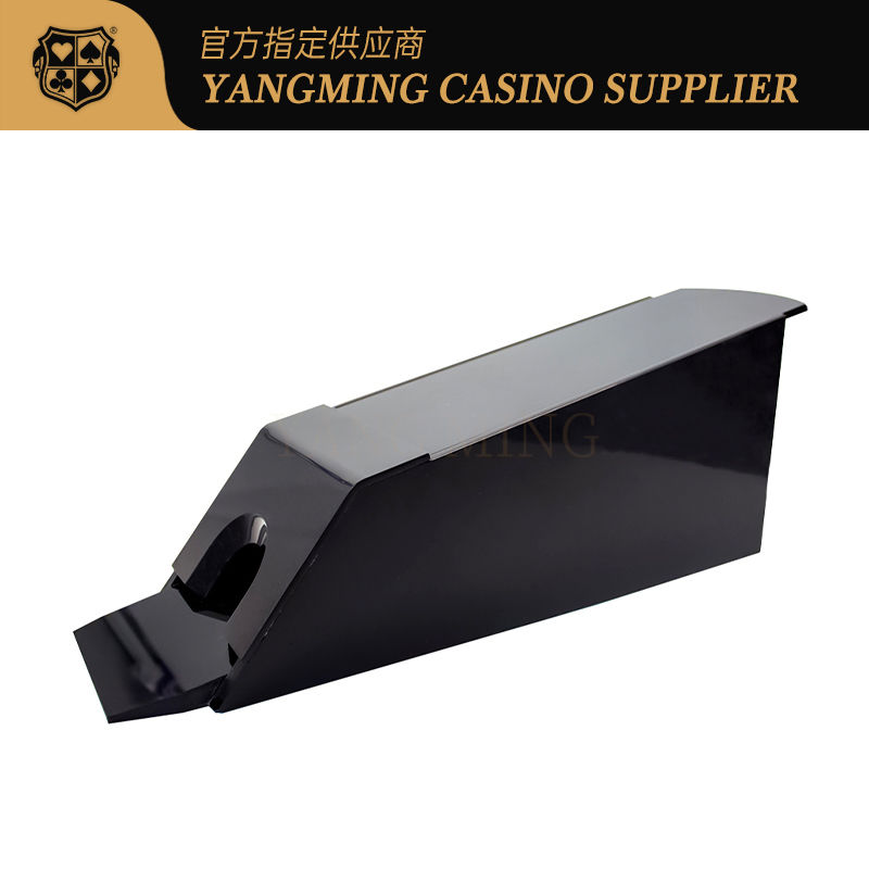 Qualité 6-8 les cartes de jeu des plate-formes 88*63mm chaussent le Tableau de tisonnier de baccara de casino carde les pieds élevés de Shuffler usine