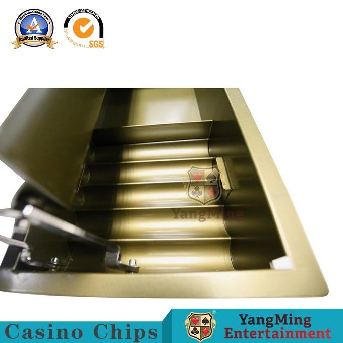 Calidad 14 filas bandeja de fichas metálicas de doble capa de cobre con tapa y bandeja de fichas de casino de doble cerradura fábrica