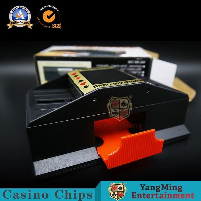Standard Poker Card Shuffler / Automatic Shuffling Machine Casino Robot 2 Deck For Card Game