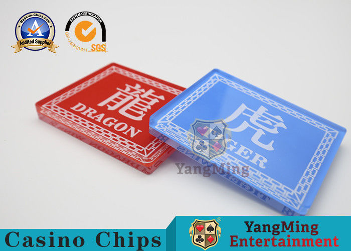 Calidad El casino Dragon Tiger Poker Game Marker 8 juegos de naipes de las cubiertas gana el botón del distribuidor autorizado fábrica