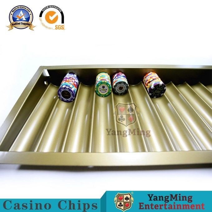 Quality 15 Grid Round Code Metal Glass Cover Casino Chip Tray Single Layer factory