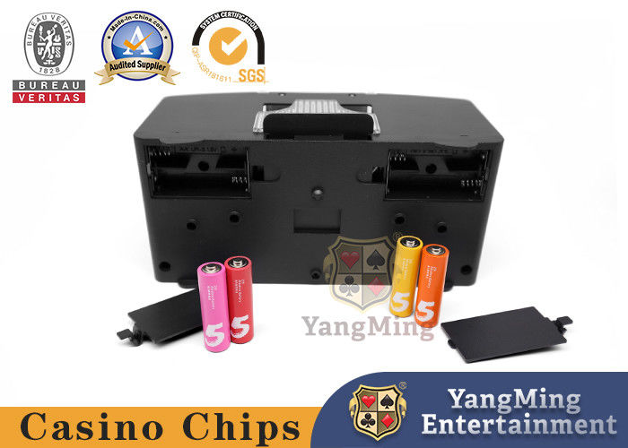 Quality Black Plastic Poker Shuffler With 4 AA Batteries For Single Use Dezhou Club VIP Room Card Shuffler factory