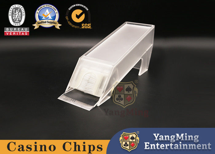 Qualität Brandneue dicke Acryl-Matte 8-Paar-Poker-Händler Hersteller kundenspezifisch gefertigte Sohle Kartenhändler Shuffler Stiefel Fabrik