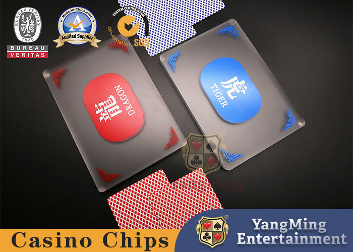 الجودة بطاقة تحديد موقع طاولة البوكر من الأكريليك الشفاف المتجمد بتصميم تنين ونمر تشوانغ مصنع