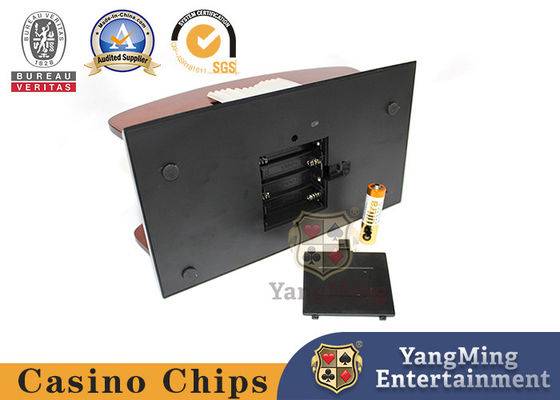 Jakość Automatyczna inteligencja karty do gry Shuffler Poker Battery Card Dealing Machine fabryka