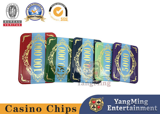 Qualité Jeu de puces coloré acrylique de tisonnier de casino avec la construction à haute teneur de Seiko de matériaux usine
