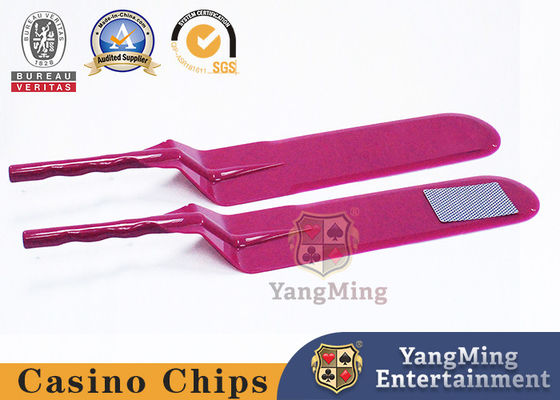 Calidad Casino Poker Club Juego de cartas de marca pala de color rojo Acrílico de plástico fábrica accesorios personalizados de la mesa de juego fábrica