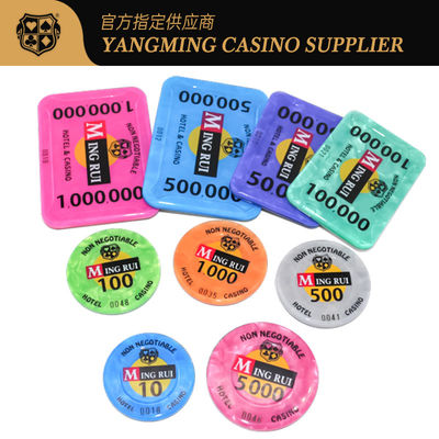 Qualità Adesivo ABS cristallino trasparente Casinò Acrilico Rotondo e Ottale RFID Poker Chip Casinò UV Chips Set Targa con codice di sicurezza fabbrica