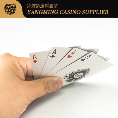 Jakość 310GSM Czarny rdzeń papierowy karty do gry w pokera Baccarat Casino fabryka