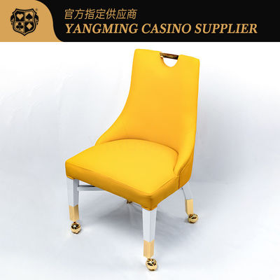 Kwaliteit Professionele gepersonaliseerde casino stoelen van leer van massief hout casino speler stoelen met gouden wielen fabriek