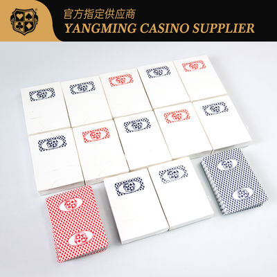 Qualidade Cartas de pôquer pretas personalizadas com design livre do fabricante para jogos de mesa de pôquer de cassino Baccarat Club fábrica