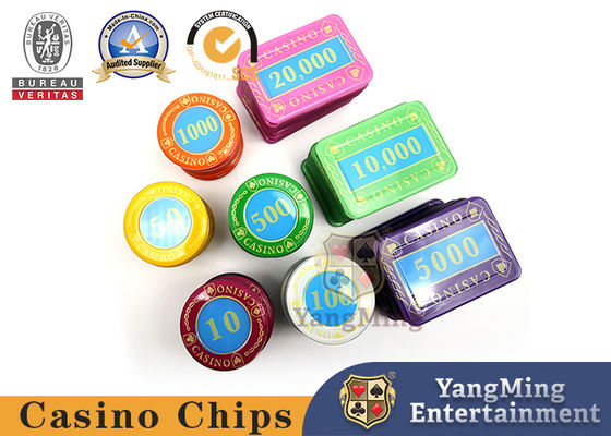 Qualité Casino Crystal Poker Chips Set Lucency Acrylique 730 PCS Plastic jeu avec dans le boîtier en aluminium usine