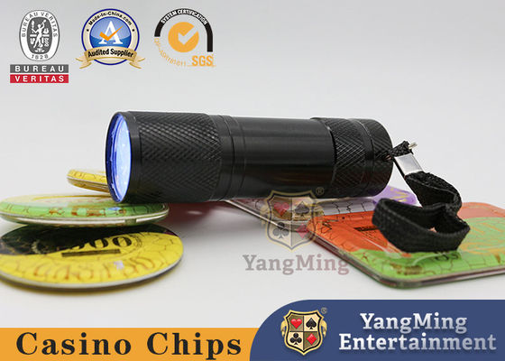 Qualität 365 - Pokerchip-UVtaschenlampen-purpurrotes violettes Licht gebürstetes Aluminiummaterial 395nm LED Fabrik