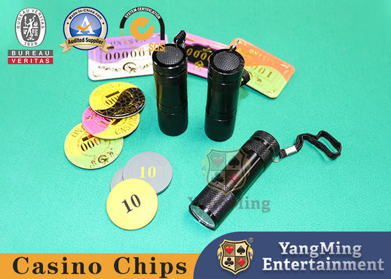 Qualität Purpurroter UV-Licht-Handkontrolleur 2 in 1 Mini Money Counterfeit Fake Forged-Fälschungs-Anmerkung Identifikations-UV-Licht-Mag Fabrik