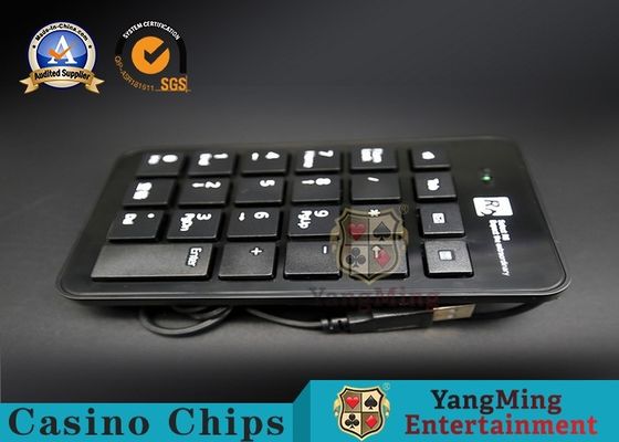 Jakość Niestandardowy laptop USB Numpad Przenośna biurowa przewodowa mini klawiatura / sprzęt komputerowy fabryka