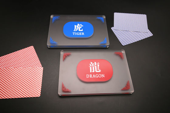 Qualität Halb-bereifte Acrylhändler-Knopf-freie Karte Texas Hold sie Bakkarat-Brettspiel-doppelseitiges Drucken Crystal Plastic Fabrik