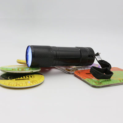 Qualität UVanti-fälschungskennzeichen schwarzer Mini Portable Lanyard Code Inspections-Lampen-Texas Holde-' M Poker Chip Coin Plastic Sheet Fabrik