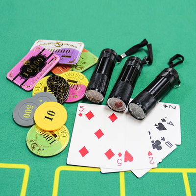 Qualität UVanti-fälschungskennzeichen schwarzer Mini Portable Lanyard Code Inspections-Lampen-Texas Holde-' M Poker Chip Coin Plastic Sheet Fabrik
