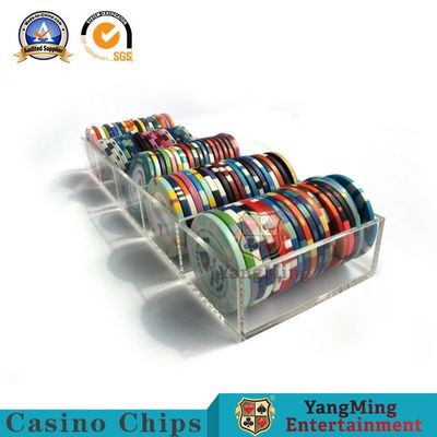 Kualitas Klub Kustom Akrilik Tebal 100 Yards Kotak Chip yang Dapat Dikunci Penuh Transparan Bulat 50mm Poker Anti-Pemalsuan Chips Tray pabrik