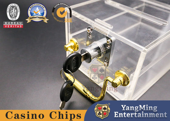 Qualité 8 entièrement transparents appareille la boîte à cartes portative de tisonnier de casino de solitaire de 90mm avec la serrure usine